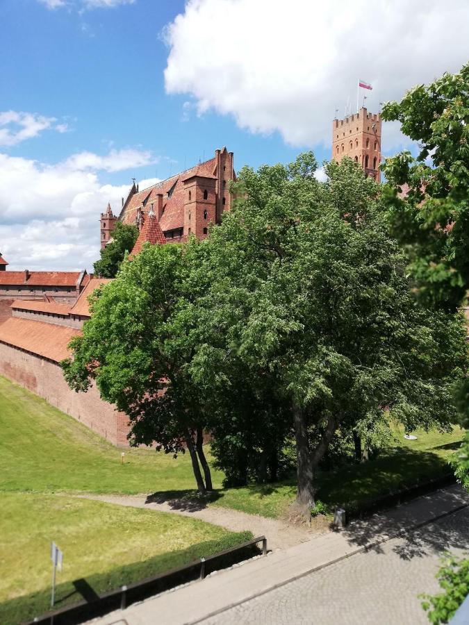 Apartament U Krzyzaka Malbork Exterior photo